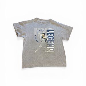 New York Yankees  'Ultimate Legend' Derek Jeter Graphic T-Shirt Men's Medium🔵⚾️